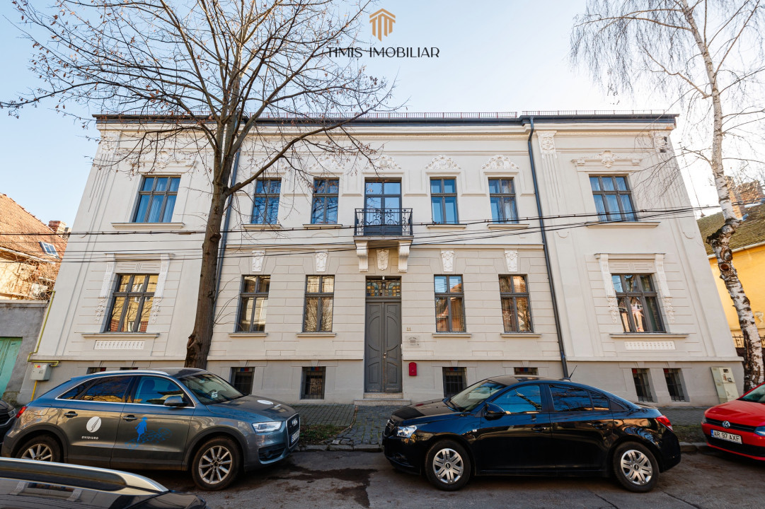 Apartament in Cladire Istorica renovata - 2 camere, gradina interioara
