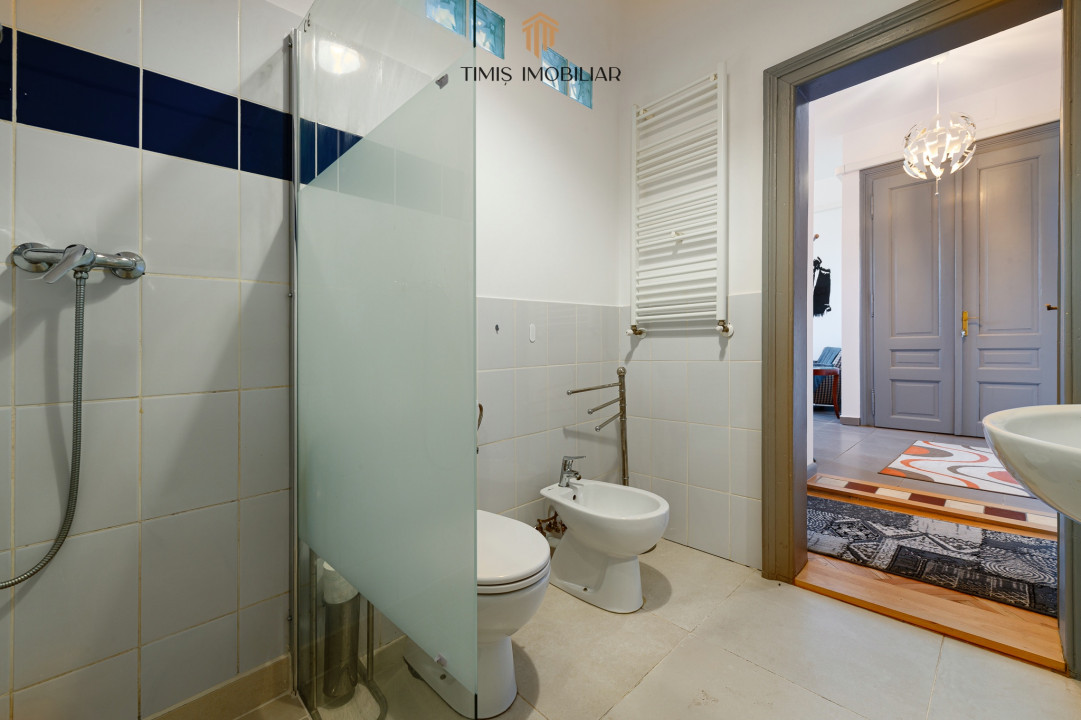 Apartament in Cladire Istorica renovata - 2 camere, gradina interioara
