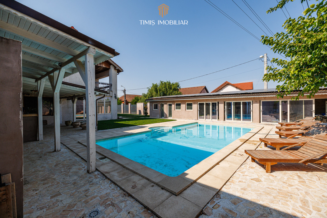 Casă individuală cu piscină, anexă și teren de 647 mp – Săcălaz