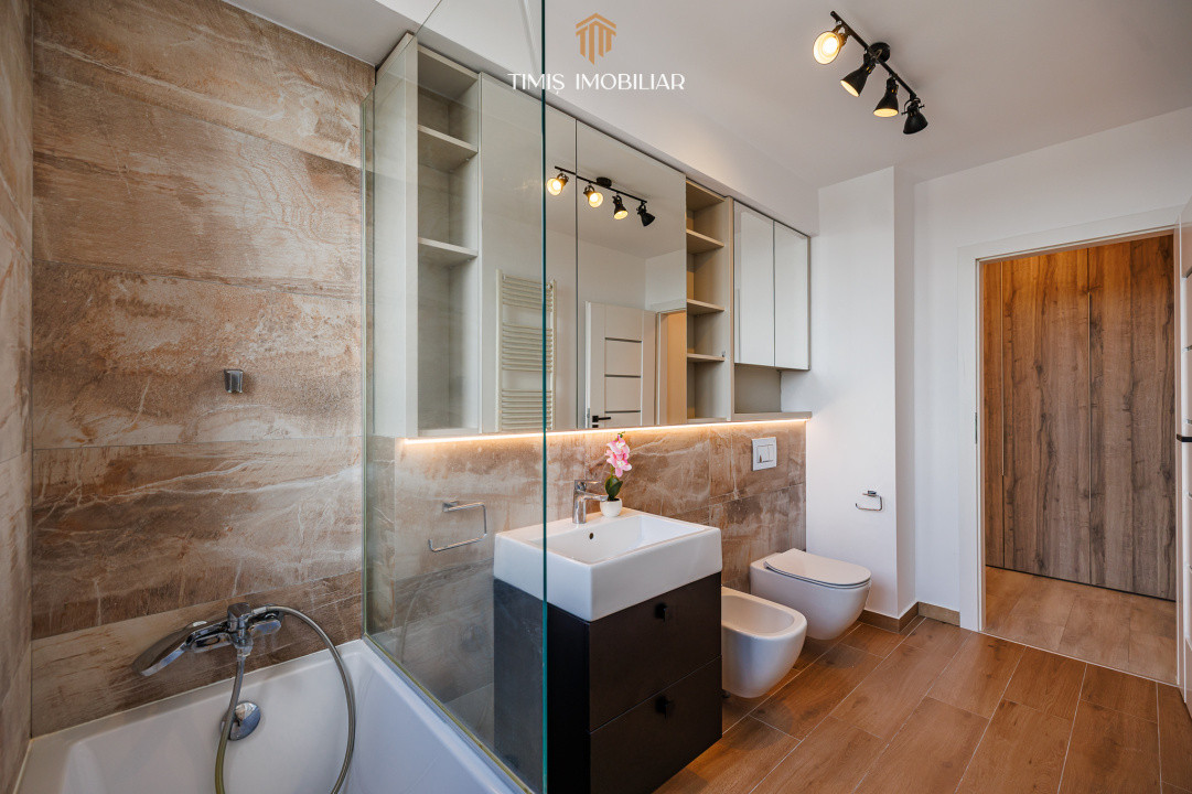 Penthouse cu terasă rooftop, Uranus Plaza – 145 mp utili