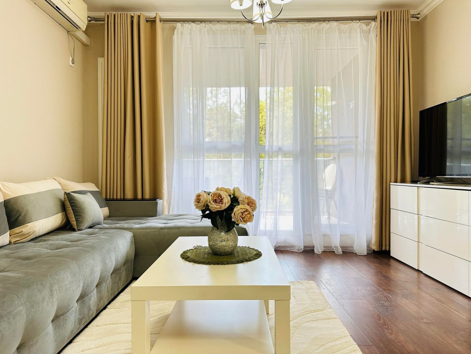 Apartament cochet | Adora Forest | Dressing & Bucatarie inchisa
