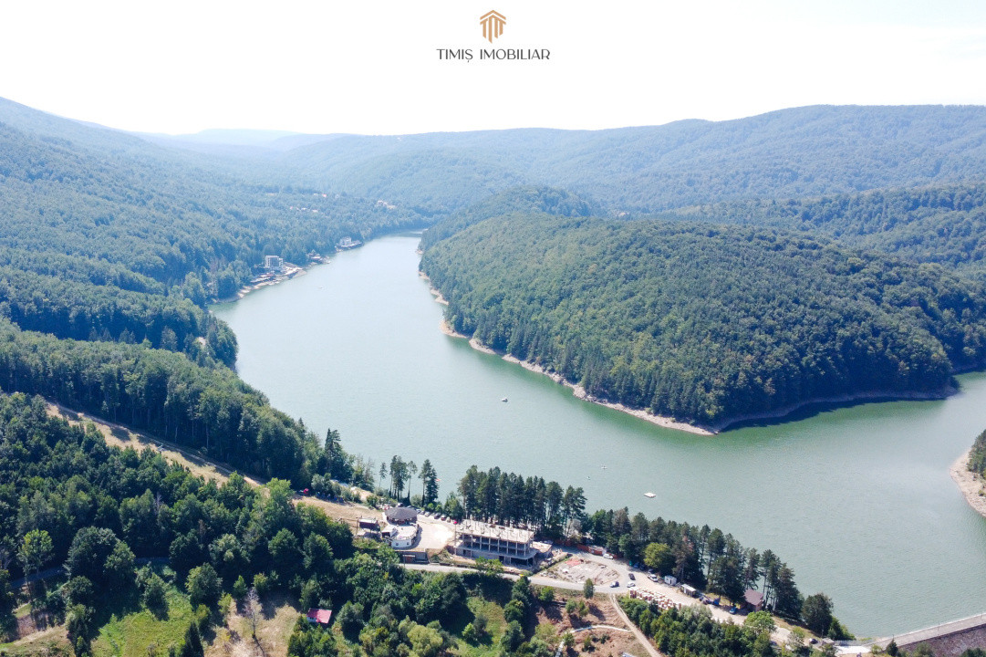 Teren 4.173 mp, front 60 m – Văliug, aproape de Lacul Gozna