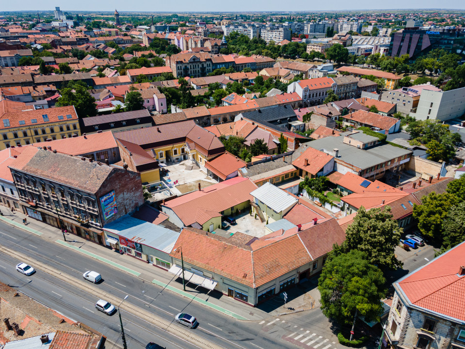 Spațiu comercial de închiriat, 52 mp | Vad auto excelent | Comision 0%
