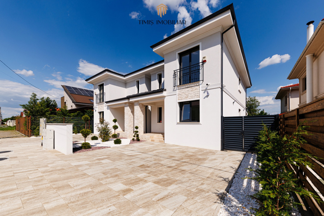 Direct Proprietar - Casa superba cu 4 dormitoare & 3bai - Teren 344 mp