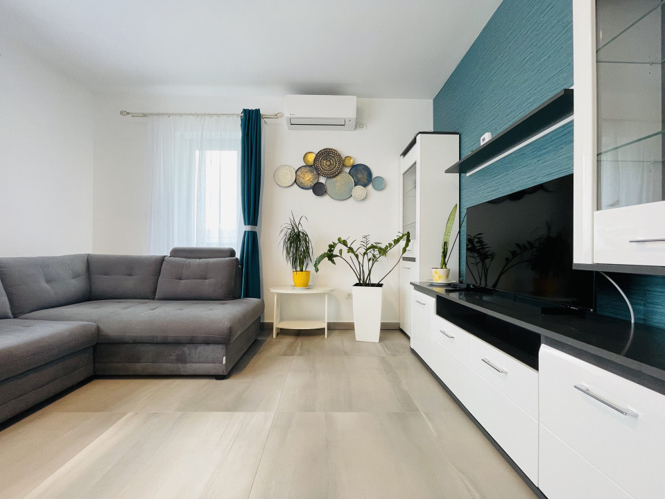 Curte 100 mp | Apartament modern, 55 mp | Parcare si Comision 0%