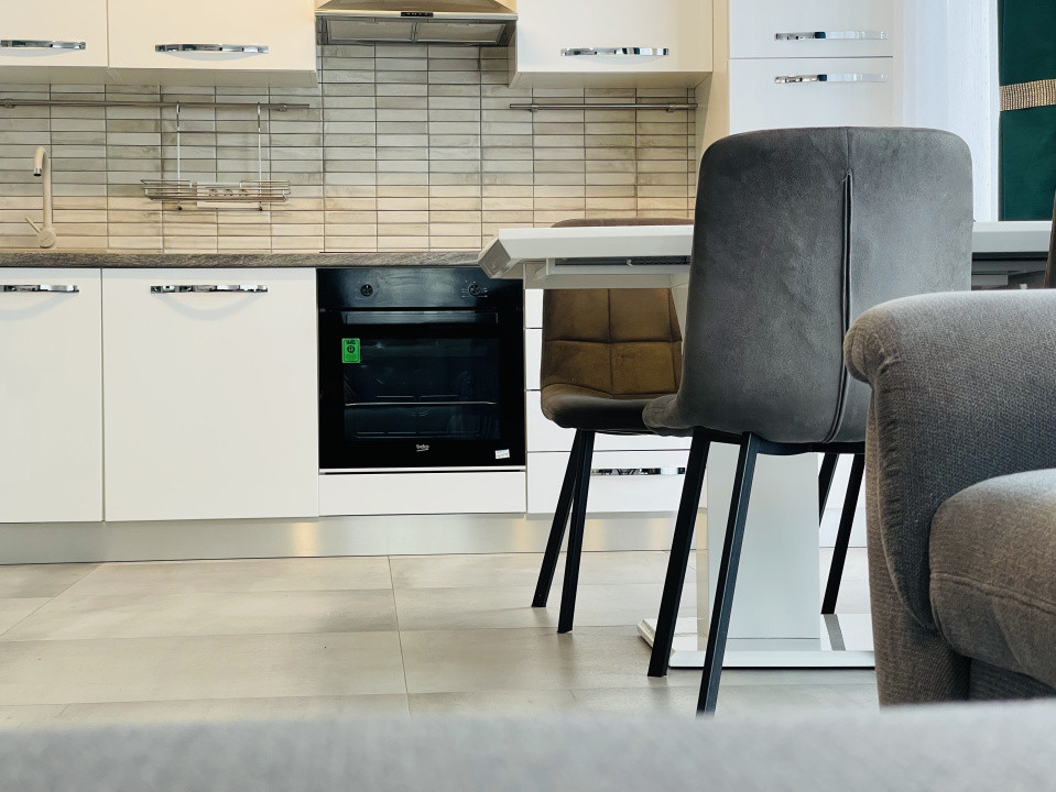 Curte 100 mp | Apartament modern, 55 mp | Parcare si Comision 0%