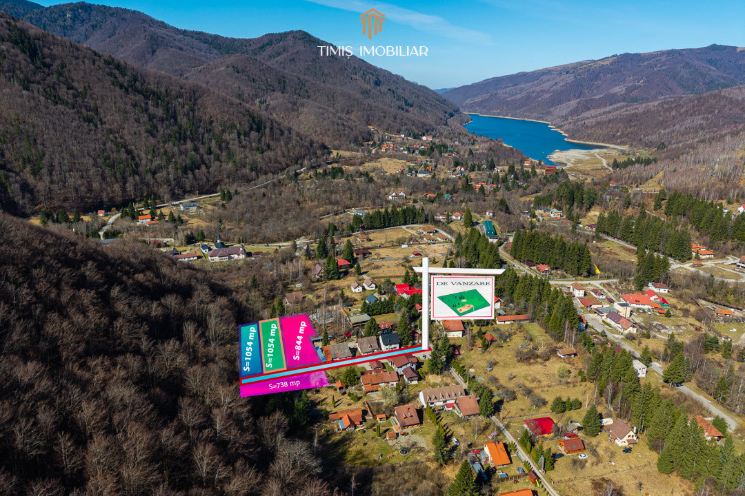 Central - 4 terenuri cu deschidere directa la padure – Poiana Mărului