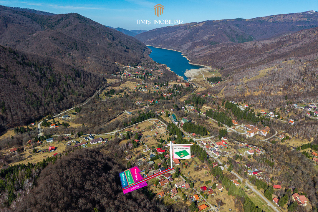 Central - 4 terenuri cu deschidere directa la padure – Poiana Mărului