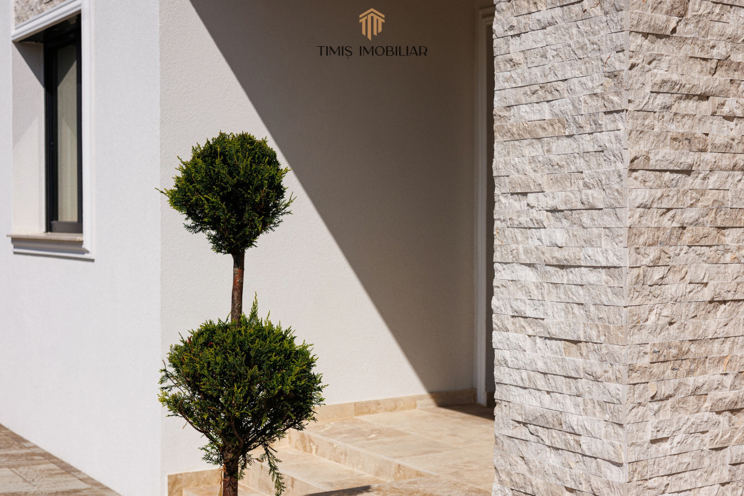 Direct Proprietar - Casa superba cu 4 dormitoare & 3bai - Teren 344 mp