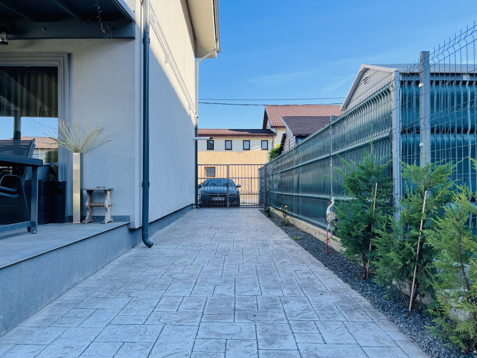 Duplex mediteranean cochet, 3 dormitoare, teren 364 mp, Săcălaz
