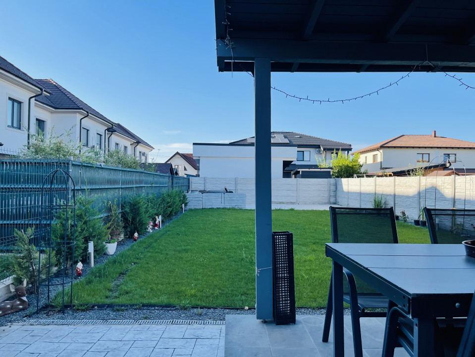 Duplex mediteranean cochet, 3 dormitoare, teren 364 mp, Săcălaz