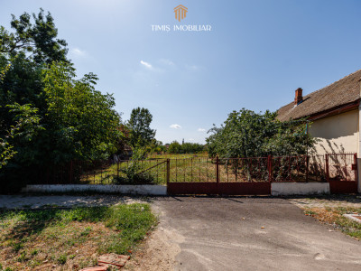 Teren 1.340 mp pentru casă – central, Remetea Mare 