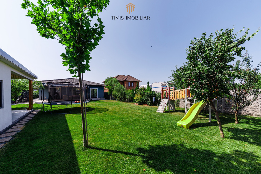 Casă parter spațioasă în Dumbrăvița – confort modern & grădină superba
