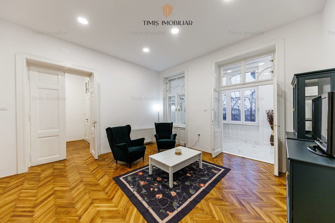 Apartament spectaculos in Timisoara, Central - 4 camere&2 bai, 160 mp