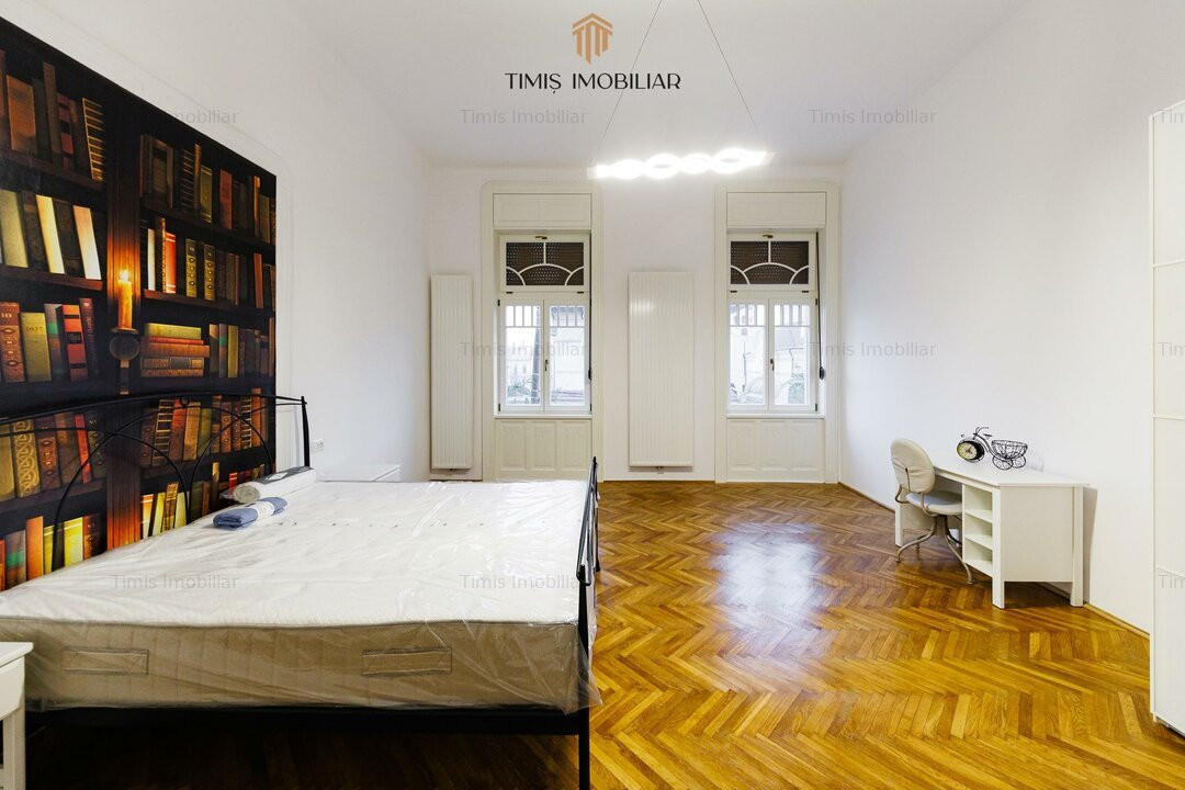 Apartament spectaculos in Timisoara, Central - 4 camere&2 bai, 160 mp