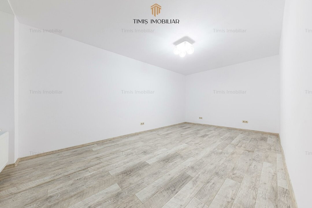 Spațiu birouri în Piața Unirii – Timișoara | 3 incaperi, 2 bai, 80 mp