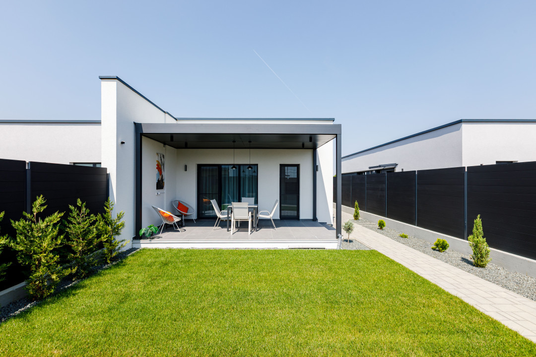 Prima inchiriere: casă segmentul lux, complet mobilată - Urban Village