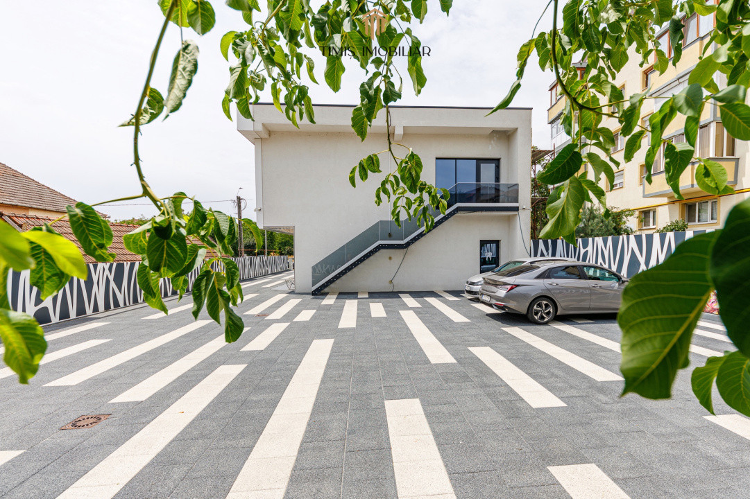 Spațiu comercial 200 mp, parcare privată, Calea Torontalului - Com 0%