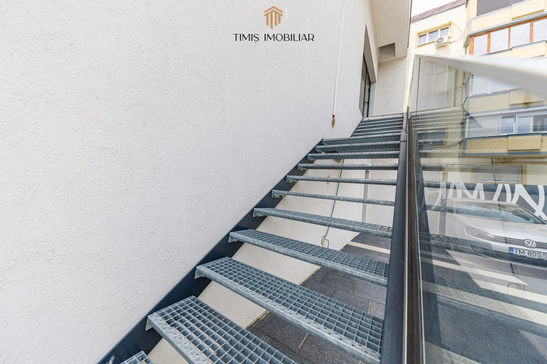 Spațiu comercial 200 mp, parcare privată, Calea Torontalului - Com 0%