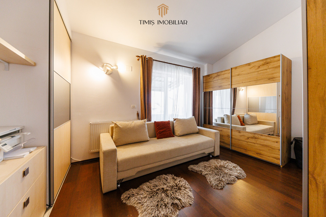 Penthouse 110 mp + 50 mp terase, parcare inclusă - Comision 0%