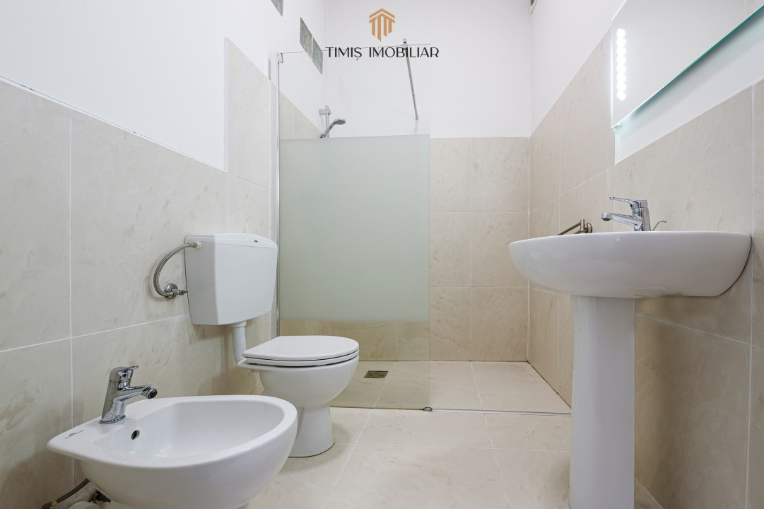 Apartament in Cladire Istorica renovata - 2 camere, 50 mp