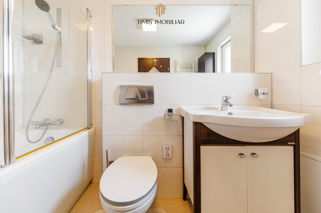 Penthouse 110 mp + 50 mp terase, parcare inclusă | 2 dormitoare