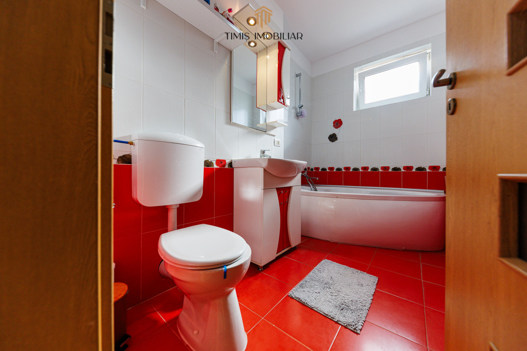 Decomandat, 63 mp, parcare inclusă – Dumbrăvița, Ferventia - Padure
