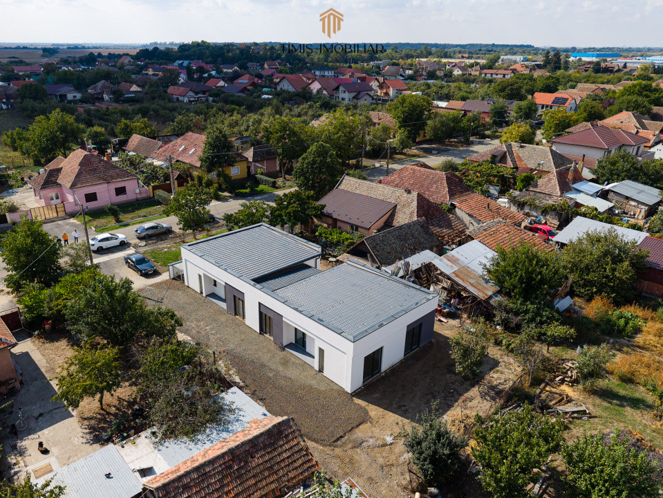 Casă luminoasă cu 2 dormitoare, parter, în Remetea Mare – 0% comision