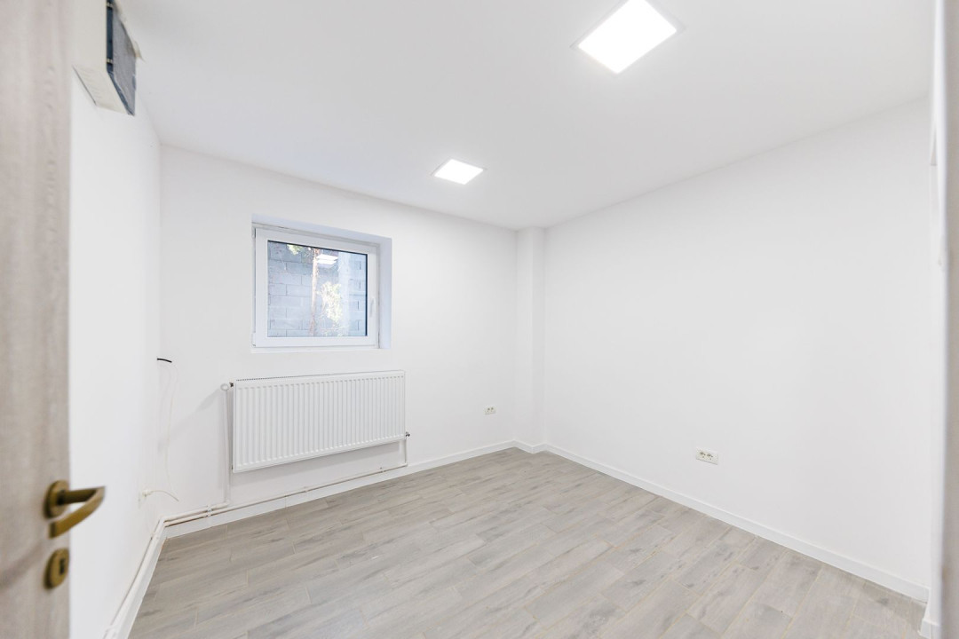 Casa Individuala pentru Birouri - Parcare Privata & Recent modernizata