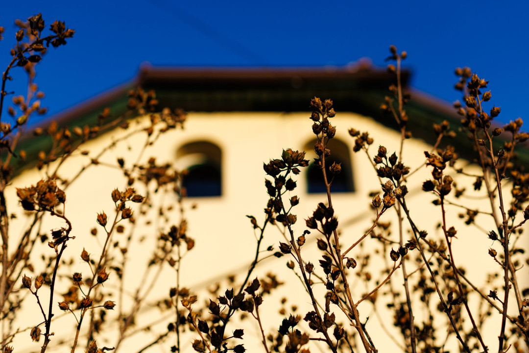 Casa Individuala pentru Birouri - Parcare Privata & Recent modernizata