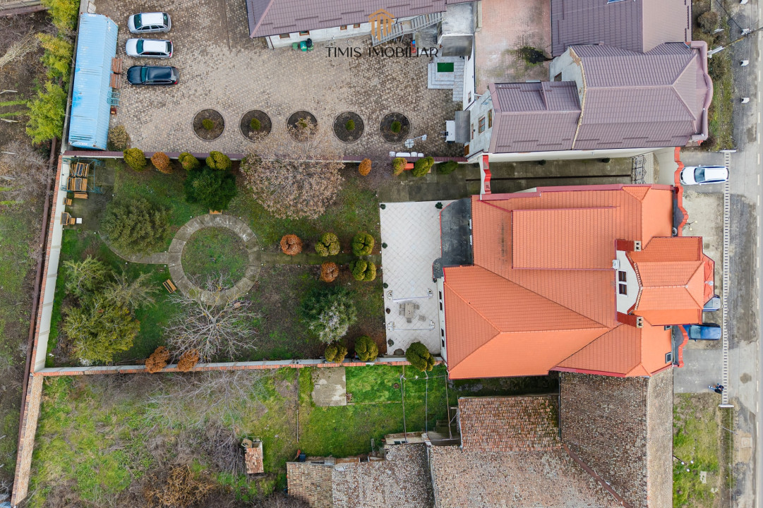 DE VÂNZARE – OPORTUNITATE EXCLUSIVĂ HOTEL / PENSIUNE – LOVRIN, TIMIȘ