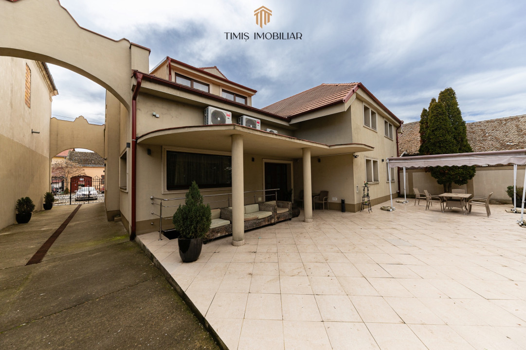 DE VÂNZARE – OPORTUNITATE EXCLUSIVĂ HOTEL / PENSIUNE – LOVRIN, TIMIȘ