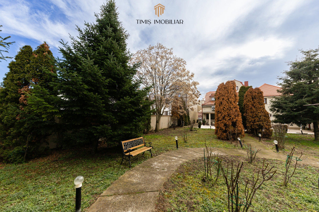 DE VÂNZARE – OPORTUNITATE EXCLUSIVĂ HOTEL / PENSIUNE – LOVRIN, TIMIȘ