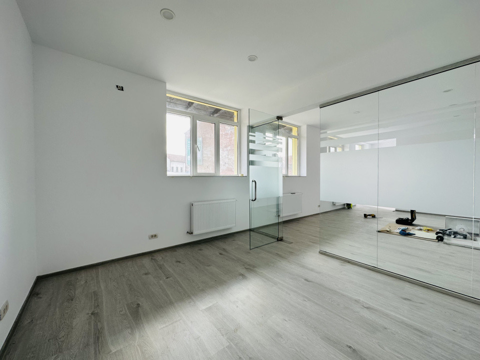 Zona Maria - Spatiu birouri modern 50 mp | Grup sanitar propriu | 0%