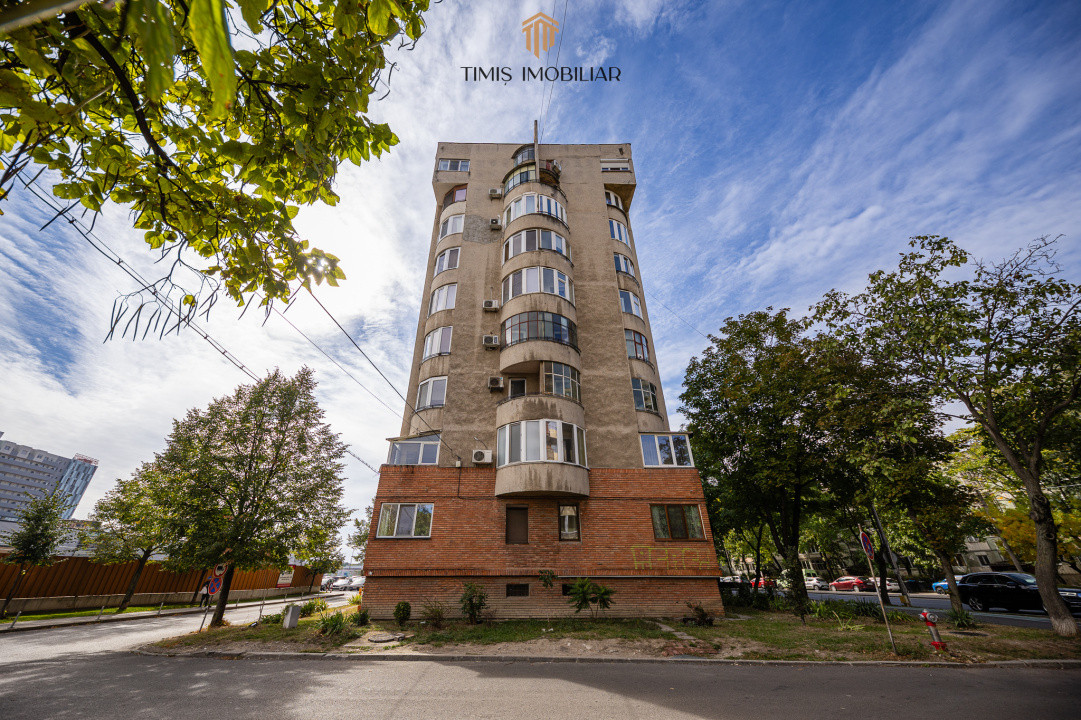 REZERVAT - Kaufland Circumvalatiunii - Apartament 2,5 camere, decomandat