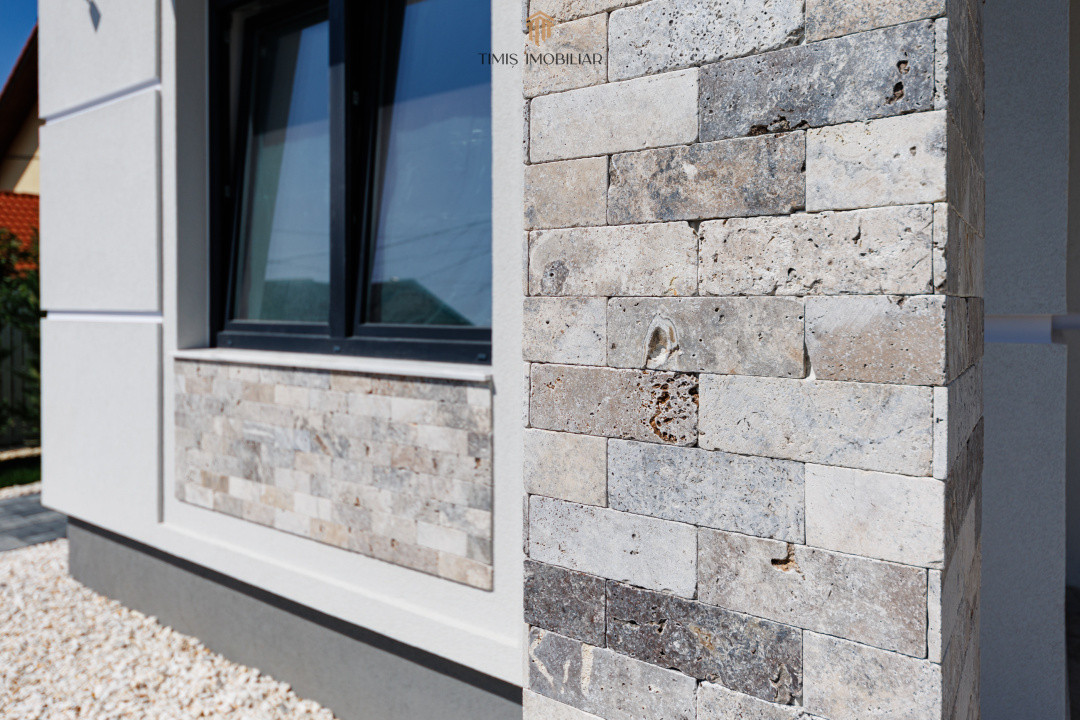 Casă individuală | 4 dormitoare, garaj și teren de 1.000 mp | Com 0%