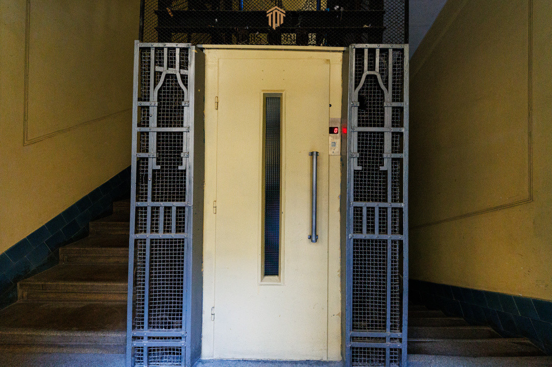 Garsonieră renovată, 27 mp, Piața Victoriei Nr.1 – Timișoara