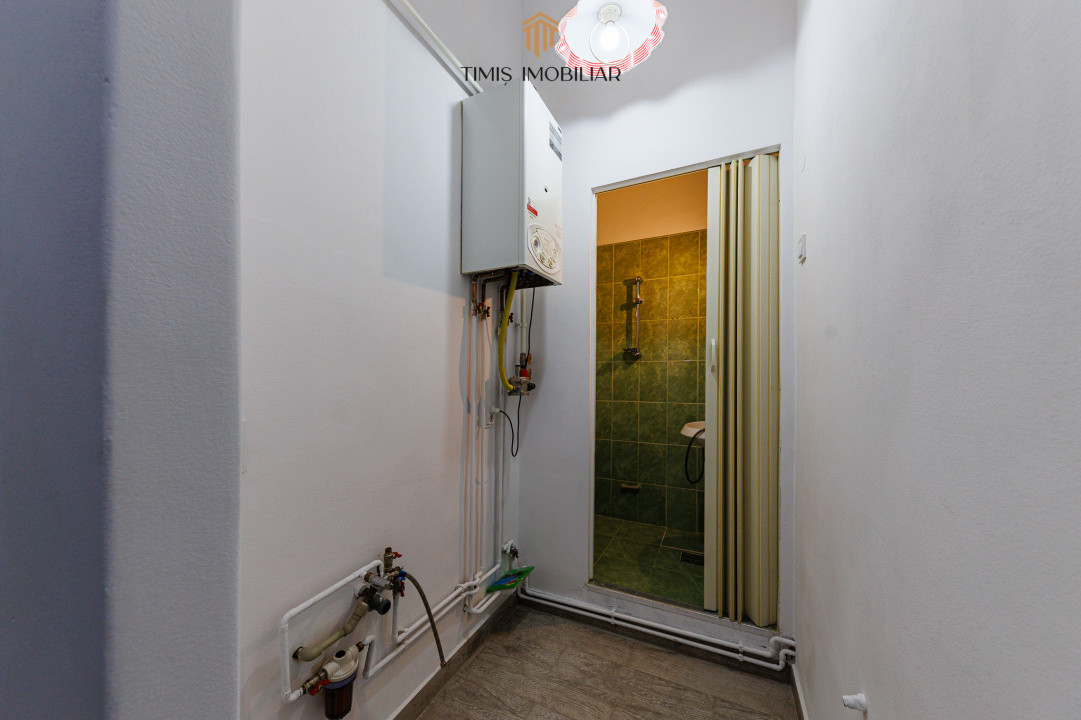 Garsonieră renovată, 27 mp, Piața Victoriei Nr.1 – Timișoara