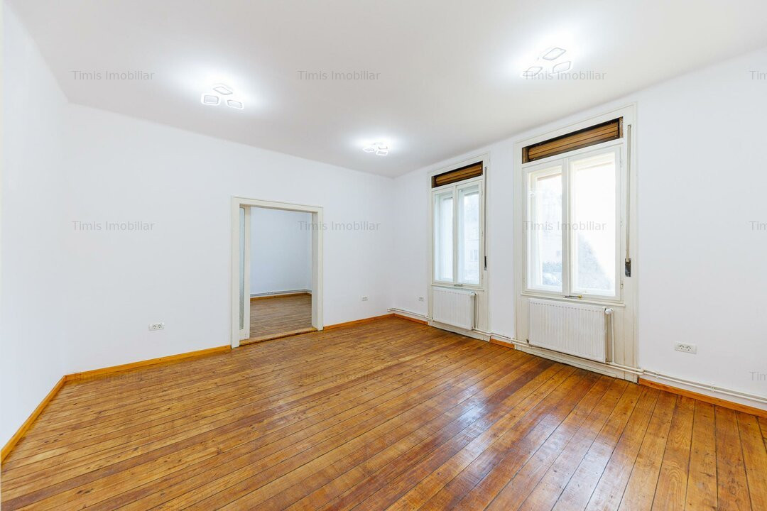 Casă Individuală Exclusiv pentru Birouri-Central | 160 mp & Teren 726