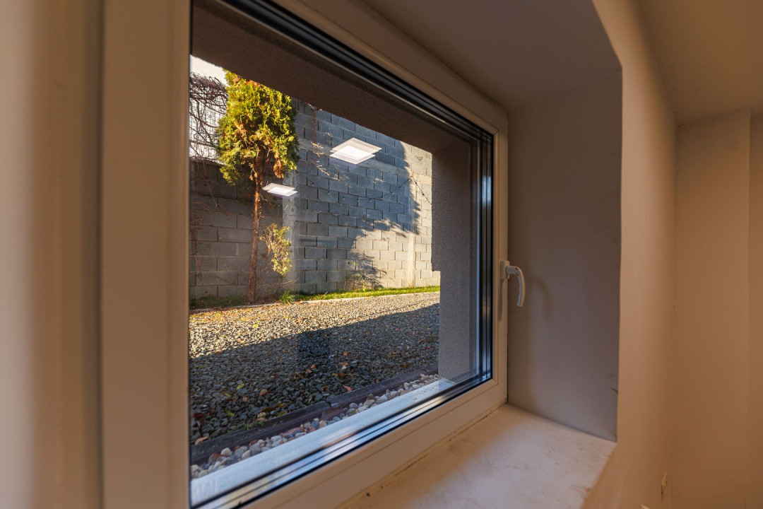 Casa Individuala pentru Birouri - Parcare Privata & Recent modernizata