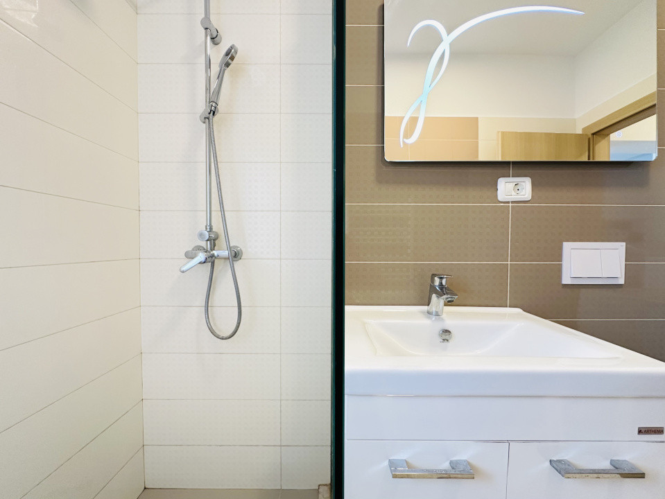 Apartament modern, Kaufland– Vedere spre Pădurea Verde | Parcare 