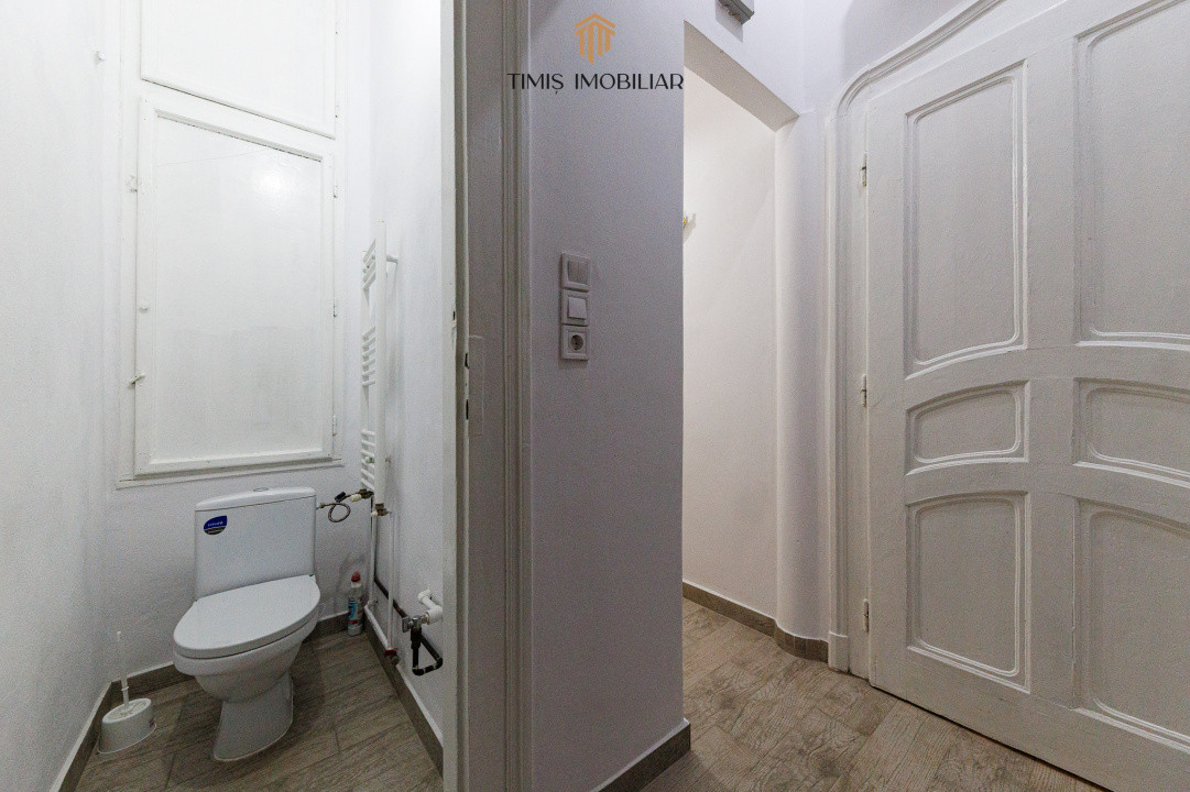 Garsonieră renovată, 27 mp, Piața Victoriei Nr.1 – Timișoara