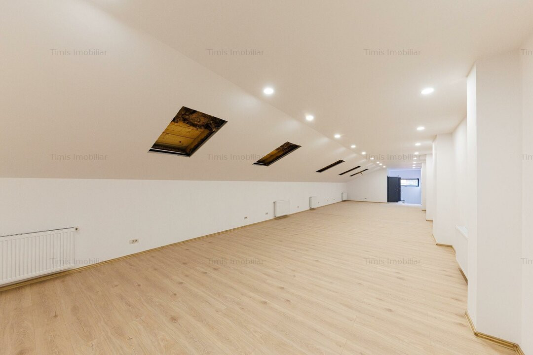 Spatiu birouri 110 mp | Grup sanitar&Chicineta | Parcare privata - 0%