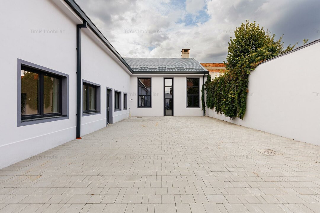 Spatiu birouri 110 mp | Grup sanitar&Chicineta | Parcare privata - 0%