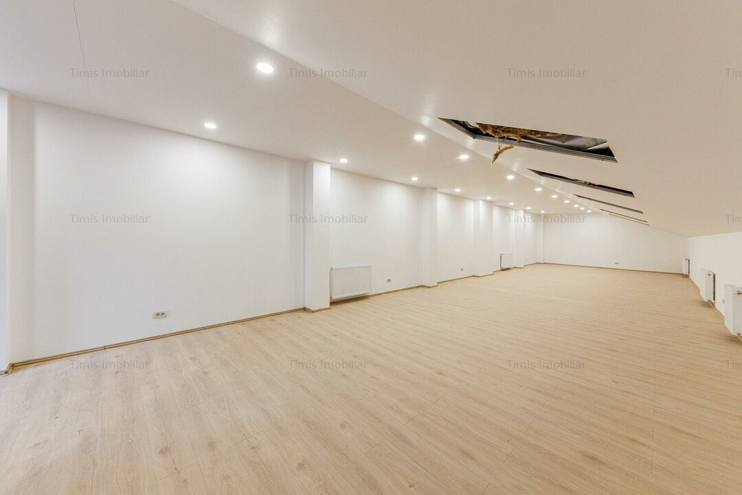 Spatiu birouri 110 mp | Grup sanitar&Chicineta | Parcare privata - 0%