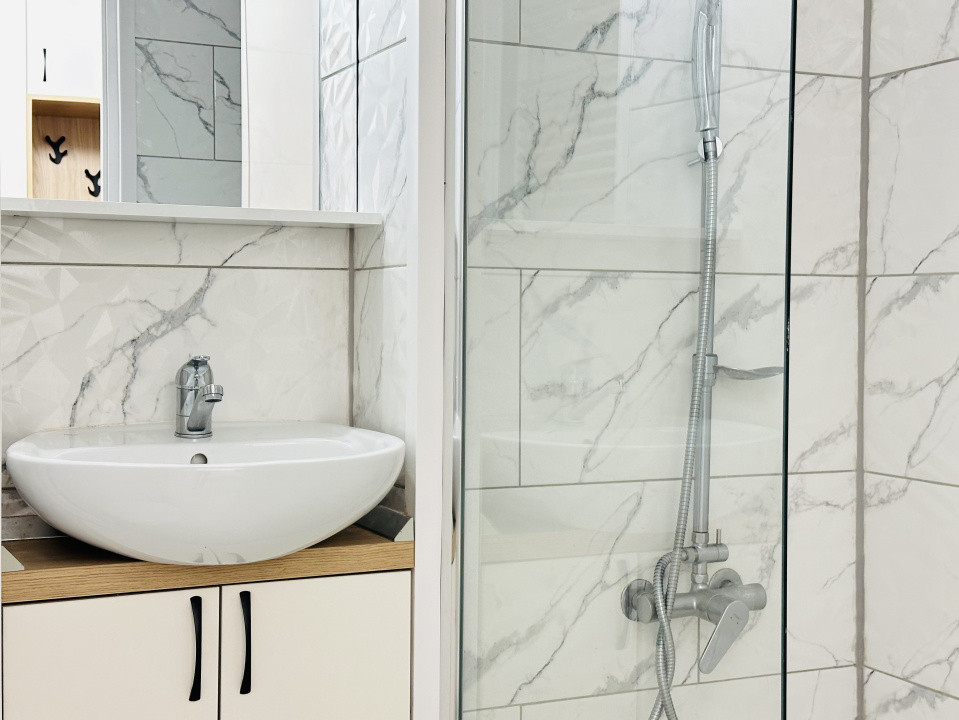 Prima inchiriere - Studio modern, vedere superbă spre oras | Com 0%