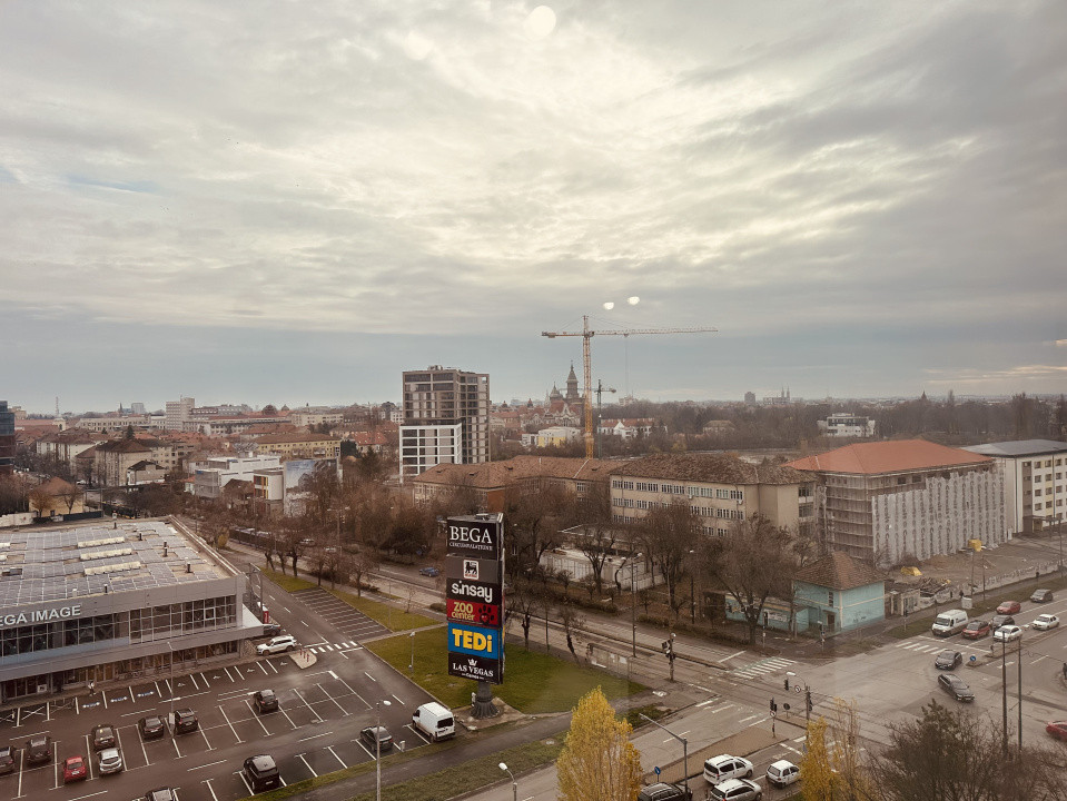 Prima inchiriere - Studio modern, vedere superbă spre oras | Com 0%