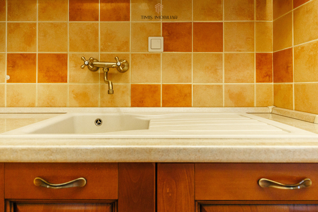 Apartament cu farmec istoric, 72 mp, spre închiriere – Ion Ghica