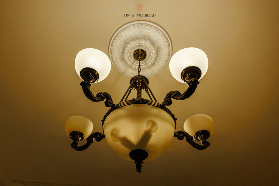 Apartament cu farmec istoric, 72 mp, spre închiriere – Ion Ghica