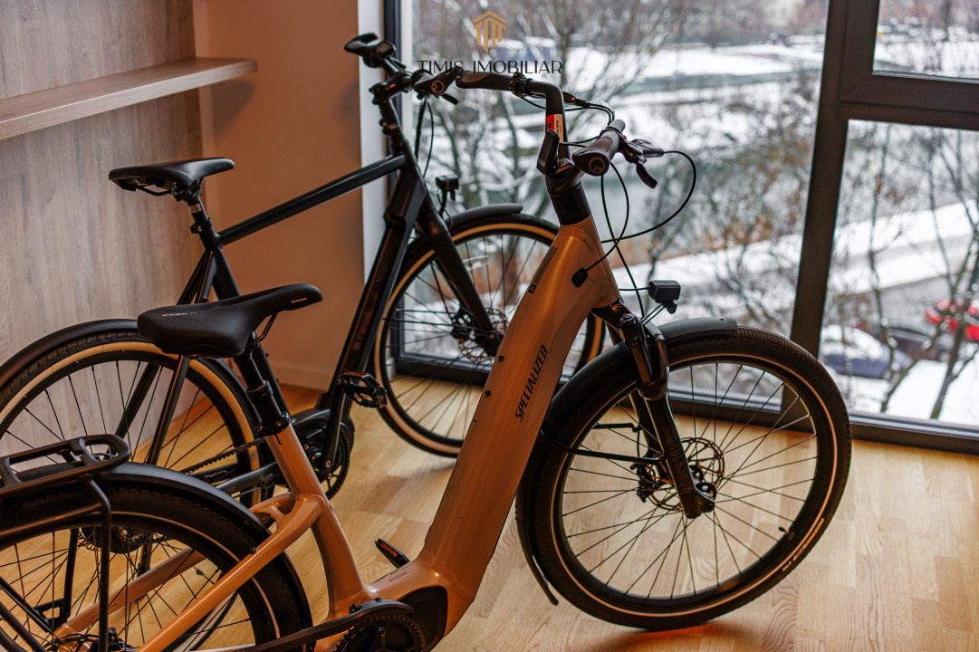 Exclusive Riverside Apartment with Panoramic Views in Paltim